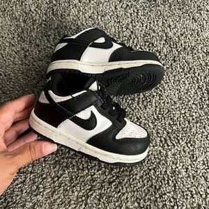 Toddler Nike pandas